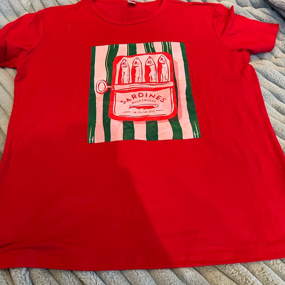 NWOT Sadrdine Tee